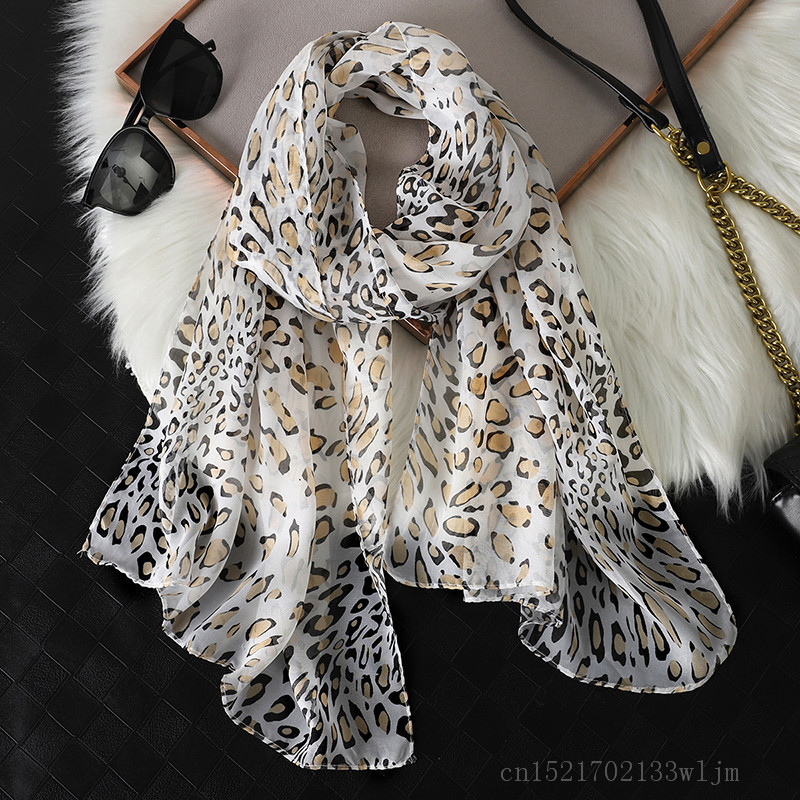 Hijab de gasa con estampado de - Face Scarf Mask reseña y precio