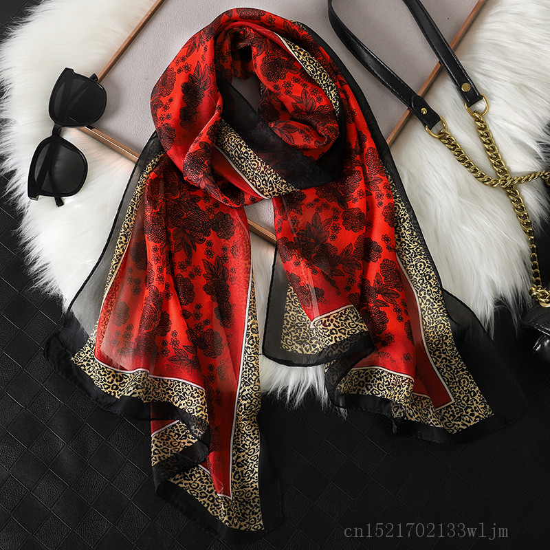 Hijab de gasa con estampado de - Face Scarf Mask reseña y precio